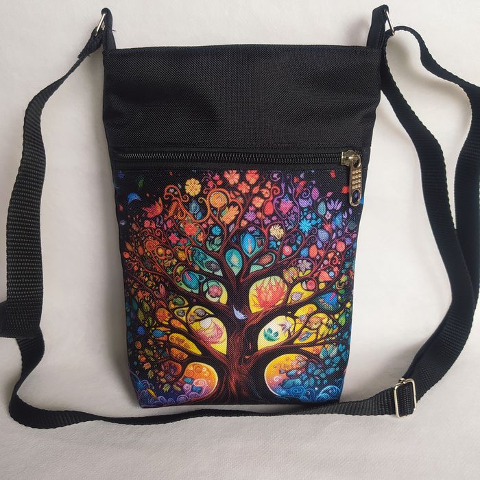 Crossbody kabelka malá Strom