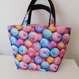 Taštička na klubíčka pastelová