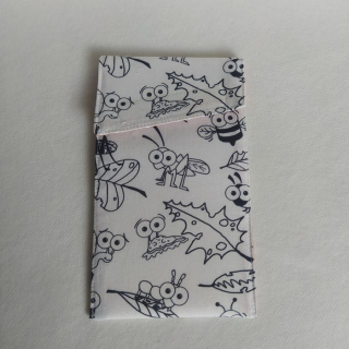 Hmyzáci omalovánky - pouzdro na mobil 